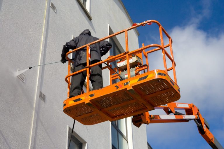 Commercial Pressure Washing